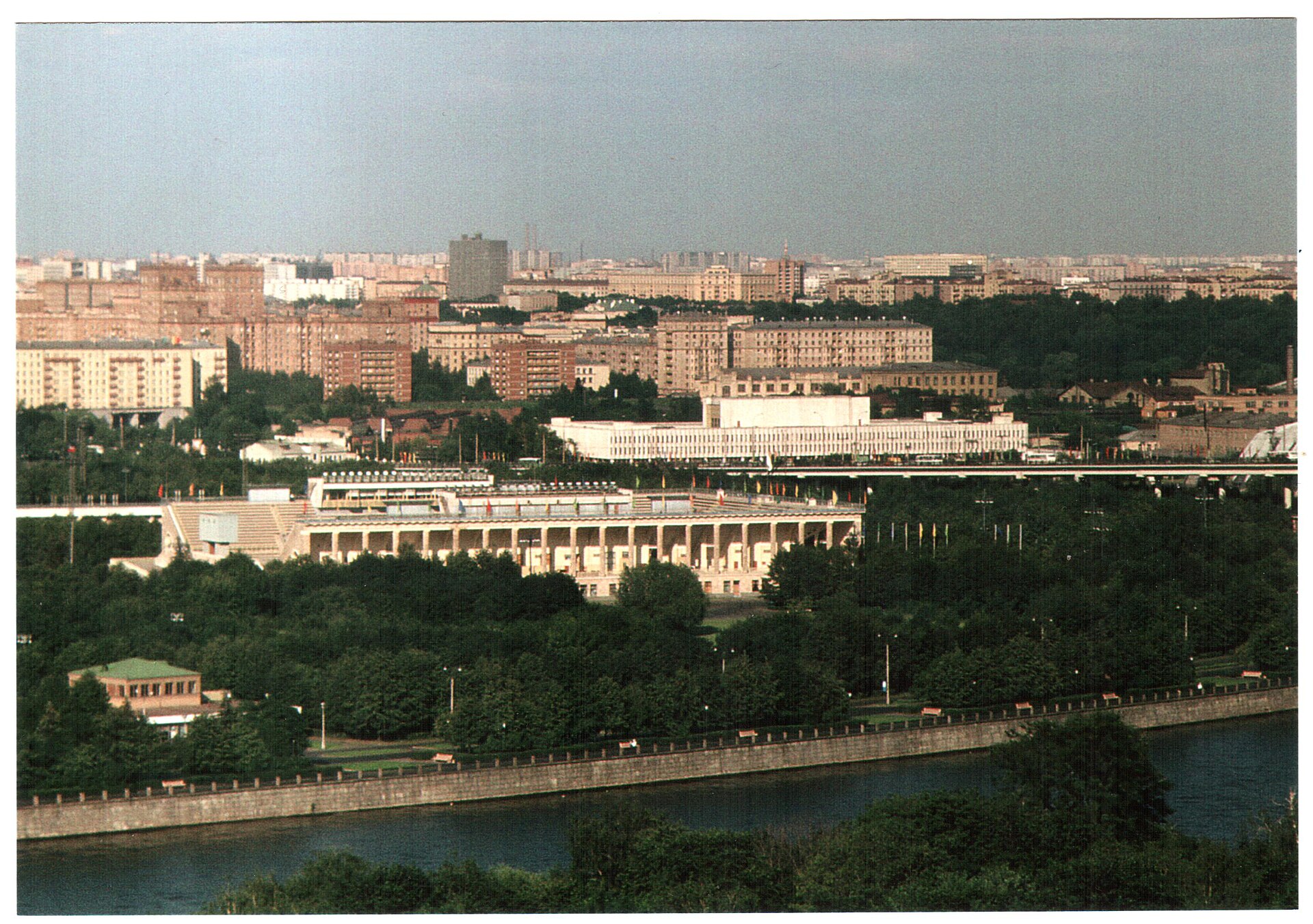 Лужники и Москва-река сверху